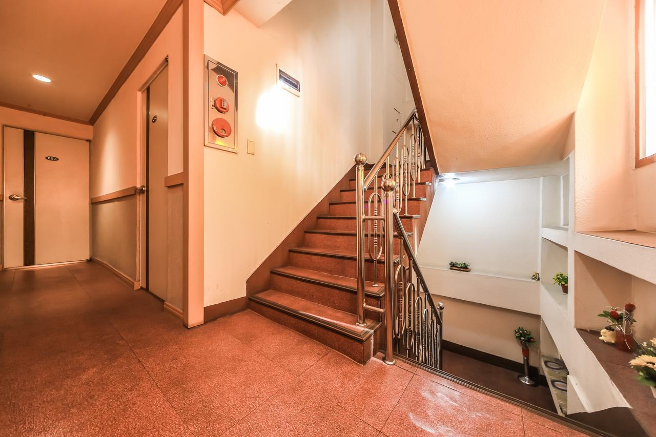 Nampo One Motel Pusan Zewnętrze zdjęcie