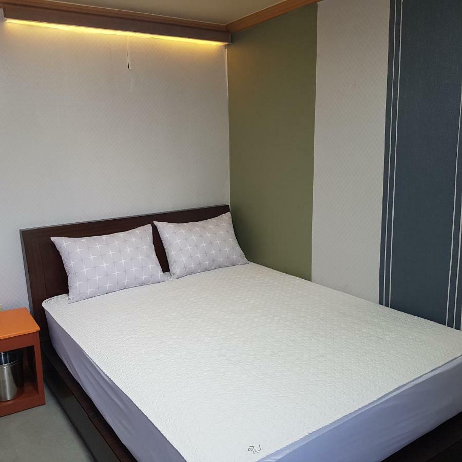 Nampo One Motel Pusan Zewnętrze zdjęcie