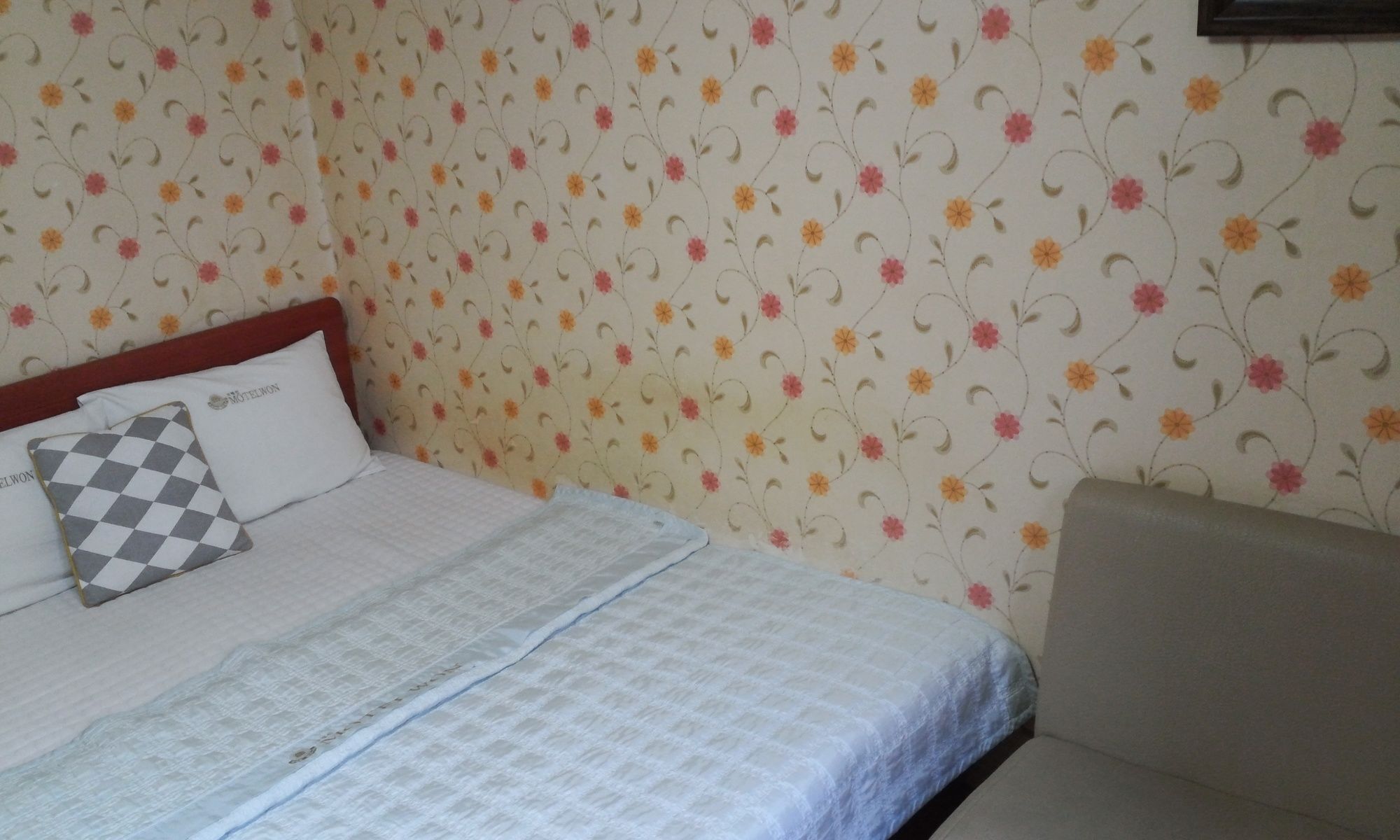 Nampo One Motel Pusan Zewnętrze zdjęcie